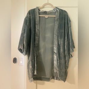 Velvet cardigan/kimono